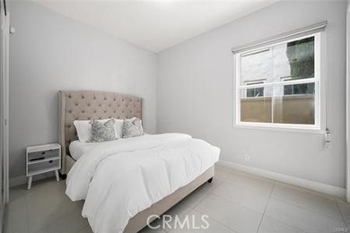 Welcome to a beautifully remodeled and fully furnished - photo 31