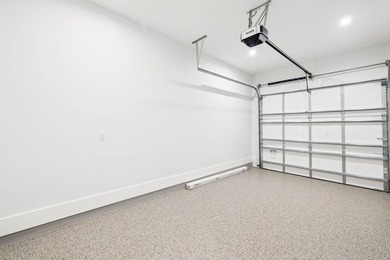 Updated price improvement for this luxury end-unit townhome! - photo 33