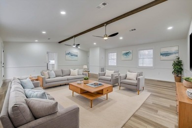 Pond View Farm & Equestrian Retreat offers a rare opportunity to - photo 7