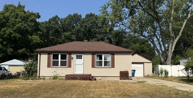 (private lake, pond, creek) Home Sale Pending in Spring Lake Michigan