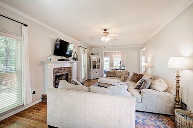 Experience the perfect blend of community and serenity in this - photo 7