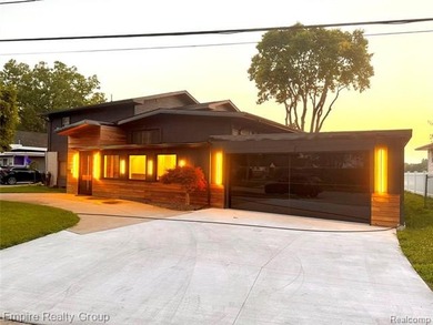 Stunning Luxury Lakefront Home on Belleville Lake Experience the - photo 3