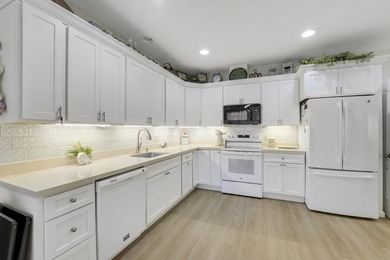 Live the Legends, first floor condo renovated with peaceful lake - photo 13