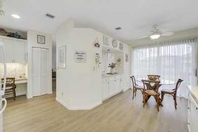 Live the Legends, first floor condo renovated with peaceful lake - photo 14