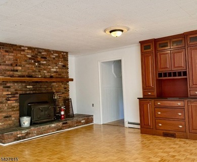 Welcome to this spacious four-bedroom ranch nestled in the - photo 17