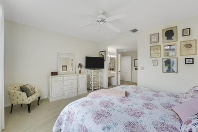 Live the Legends, first floor condo renovated with peaceful lake - photo 19