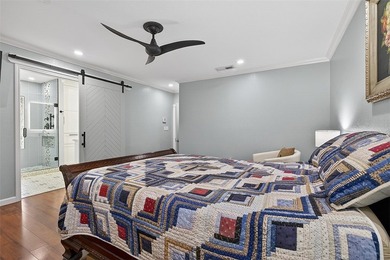 From the moment you walk in, this beautiful home is sure to - photo 21