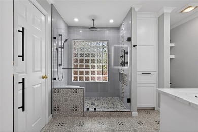 From the moment you walk in, this beautiful home is sure to - photo 22