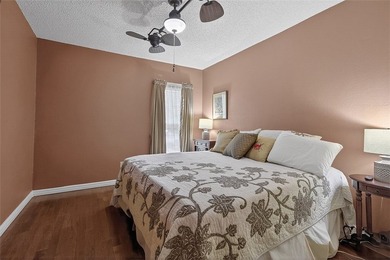 From the moment you walk in, this beautiful home is sure to - photo 24