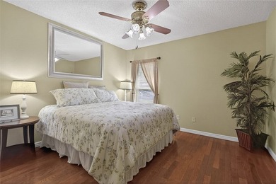 From the moment you walk in, this beautiful home is sure to - photo 28