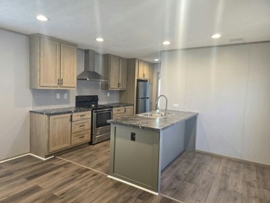 Additional listing photo 1