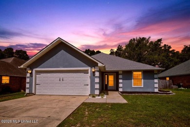 Welcome HOME! This well-maintained 3-bedroom, 2-bath home offers - photo 1