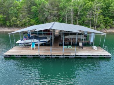 Brand new, lake front, REAL log home with a DOCK SLIP! - Lake Home For Sale in Eureka Springs, Arkansas