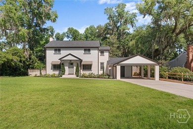 Located in Savannah's desirable Midtown area in the sought-after - photo 3