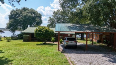 Lake Home Sale Pending in Defuniak Springs, Florida