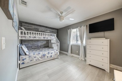 Fully furnished and completely move-in ready, this home features - photo 17