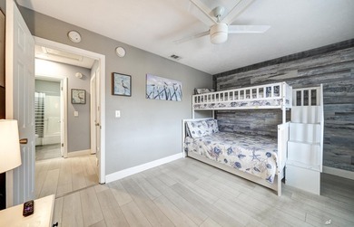 Fully furnished and completely move-in ready, this home features - photo 18