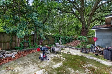Bring your vision and unlock the potential of this 3-bedroom - photo 20