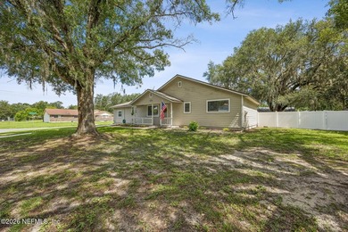 Welcome home! This well-maintained home offers the perfect - photo 3