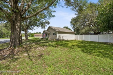 Welcome home! This well-maintained home offers the perfect - photo 4