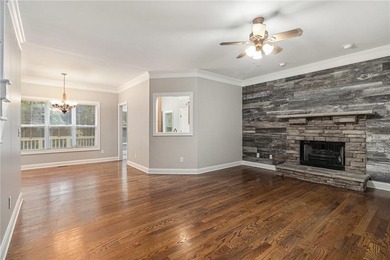 Welcome to your dream lakeside getaway, located in the - photo 5