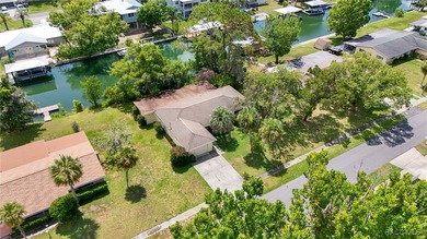 The sixties were an exciting time in Crystal River! A new - photo 40