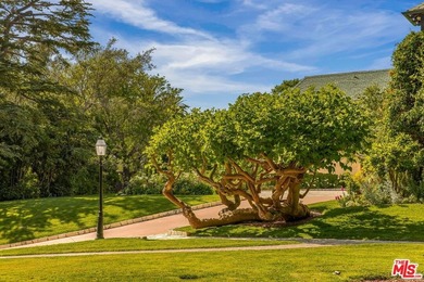 Located on one of the most desirable streets in all of Los - photo 4
