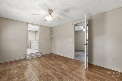 Your Acre, Your Freedom, Just Outside the City, with Room for - photo 14