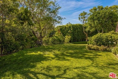 Located on one of the most desirable streets in all of Los - photo 10
