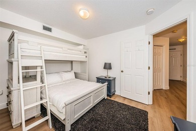 Beautifully updated and modern 2BR/2BA condo located in - photo 20