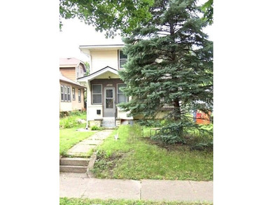 Good Condition 2bd up & 2bd down. Newer windows and Mechanics - photo 1