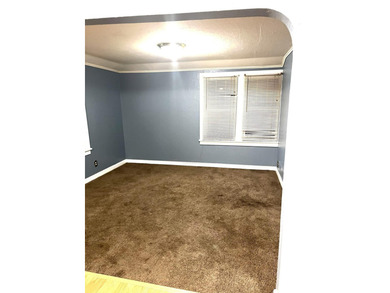 Good Condition 2bd up & 2bd down. Newer windows and Mechanics - photo 7