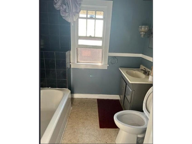 Good Condition 2bd up & 2bd down. Newer windows and Mechanics - photo 9