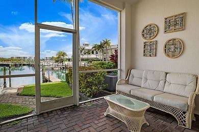 Waterfront Townhouse on the Jupiter Harbour Marina. Elegant and - photo 14