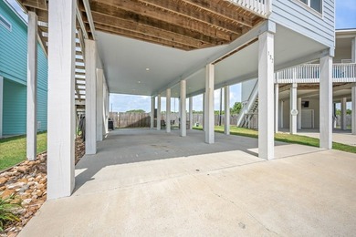 Coastal charm, thoughtful updates, and an unbeatable location - photo 32