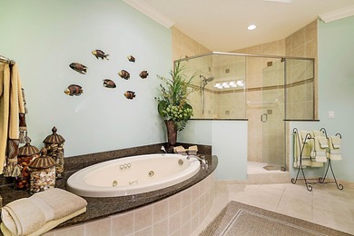 Waterfront Townhouse on the Jupiter Harbour Marina. Elegant and - photo 32