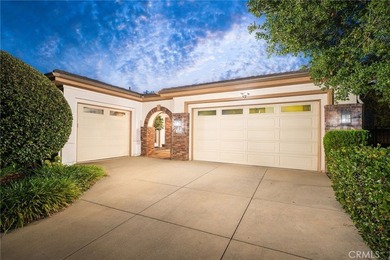Located in the highly coveted gated community of Oakhart Estates - photo 4