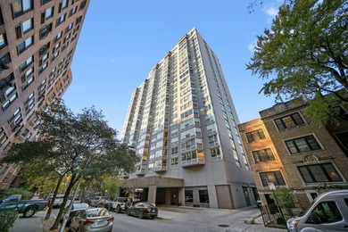 Lake Michigan - Cook County Condo For Sale in Chicago Illinois