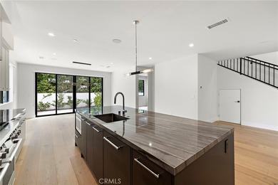 Nestled in the highly coveted Cliff Haven enclave of Newport - photo 11