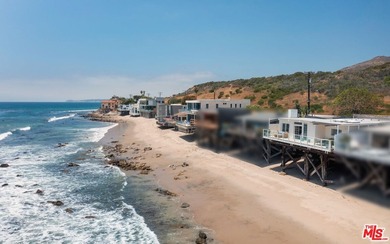 Here is the perfect beach getaway on coveted Malibu Road: - photo 2