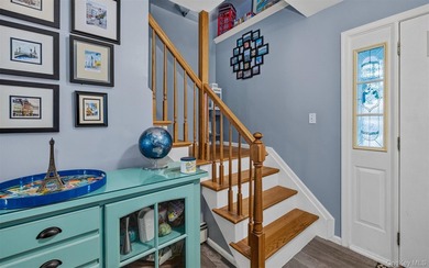 Nestled on a quiet cul-de-sac, within the Islip School District - photo 14