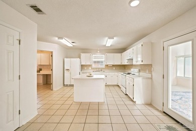 Welcome home to this 3 bedroom, 2 bathroom brick home nestled in - photo 14