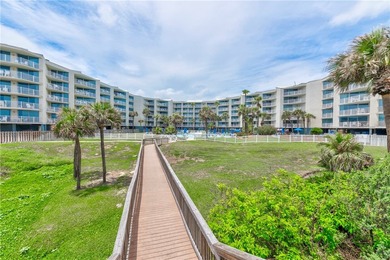 Endless Views from the comfort of your bed. This 5th floor condo - photo 16