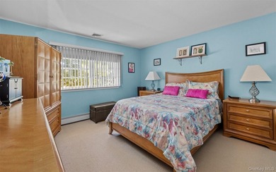 Nestled on a quiet cul-de-sac, within the Islip School District - photo 17