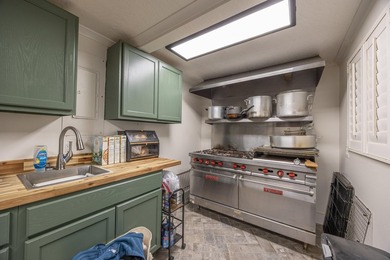 Stunning Newly Renovated Waterfront Coastal Retreat, Just - photo 23
