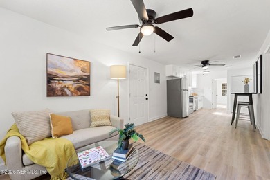 Welcome to this exceptional property offering a rare combination - photo 25