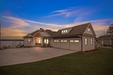 Experience the pinnacle of lakefront living in this stunning new - photo 7