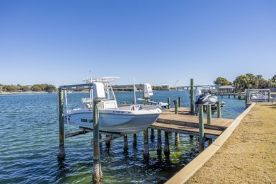 Stunning Newly Renovated Waterfront Coastal Retreat, Just - photo 51