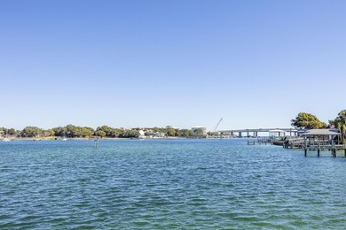 Stunning Newly Renovated Waterfront Coastal Retreat, Just - photo 56