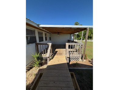 This 2 bedroom , 2 full bath home has so much to offer! Property - photo 18